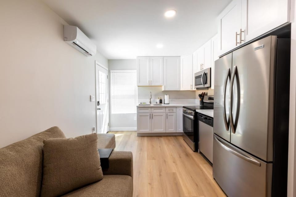 Cozy Casas Striking Santee Stay House in Santee