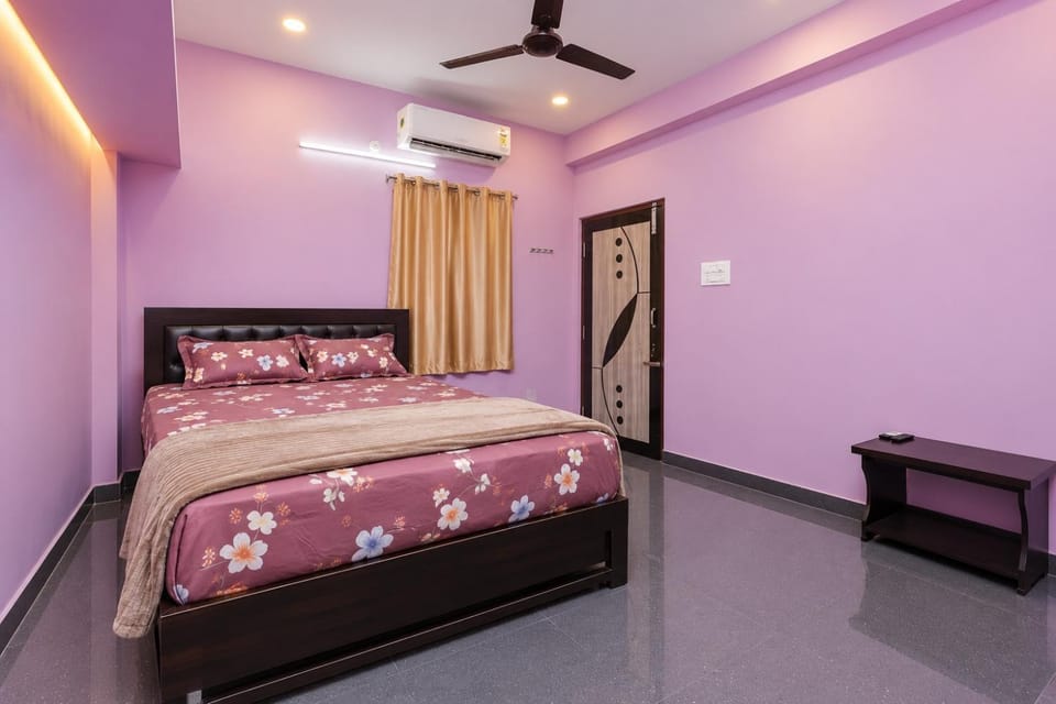 Bed, Bedroom, air conditioner