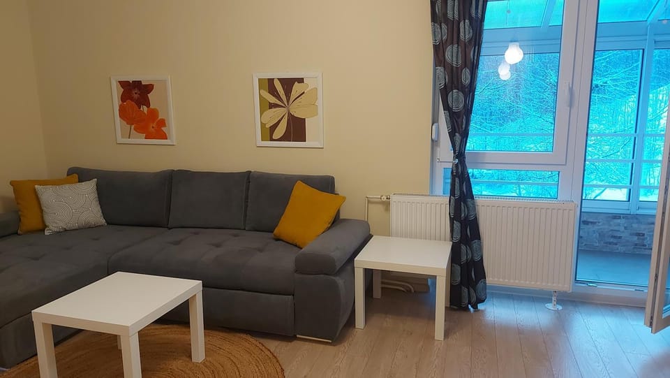 Apartment Alex Apartment in Jezerce