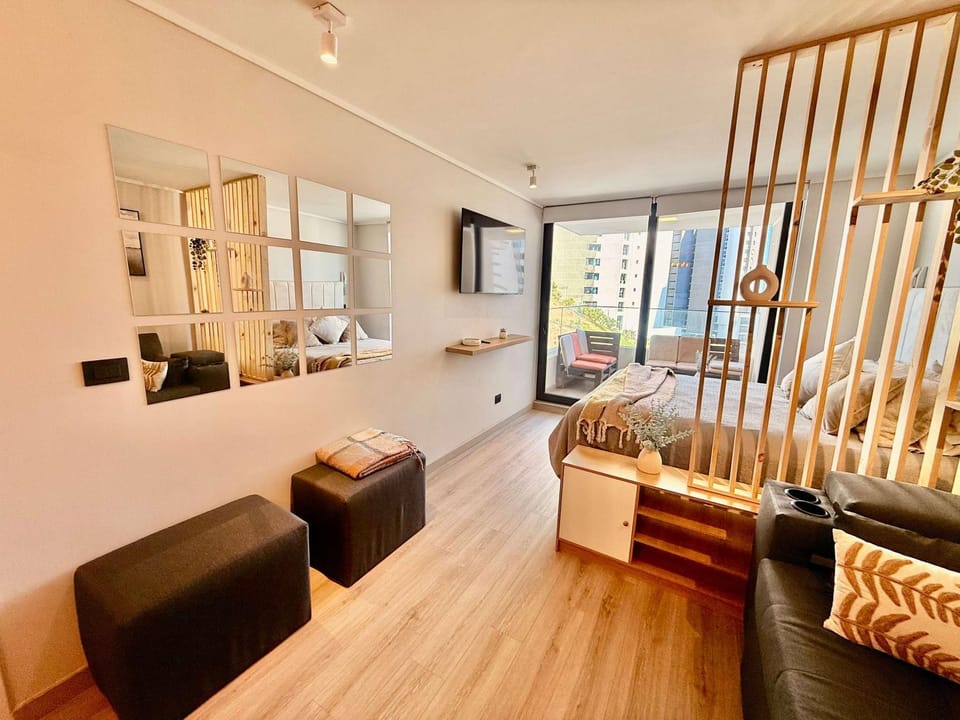 Modern apartment with detailed decor on Eluchans Avenue Apartment in Vina del Mar