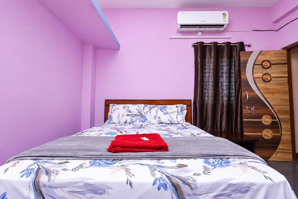 Bed, Bedroom, air conditioner