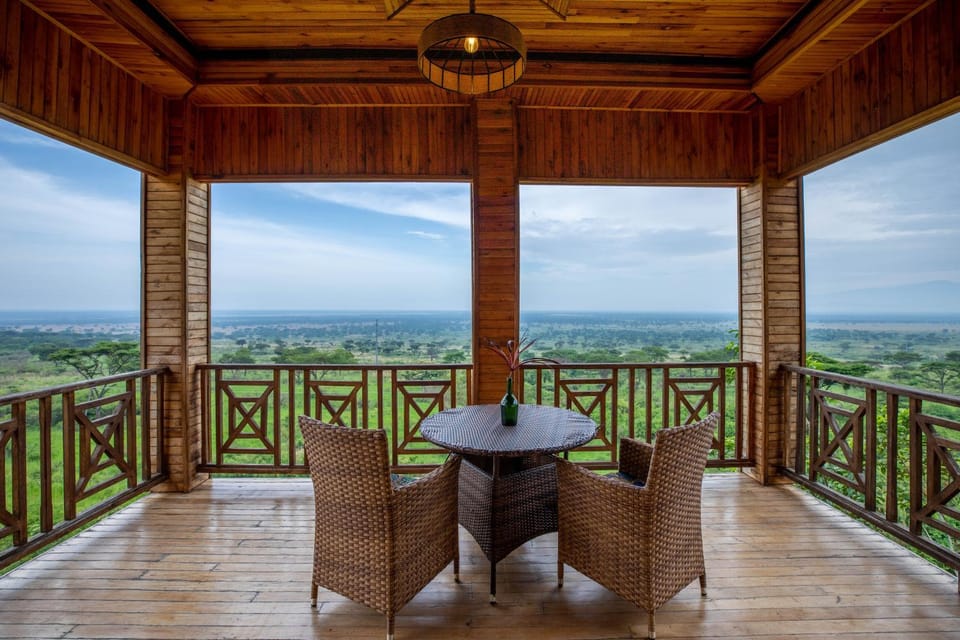 Parkview Safari Lodge-Kyambura Nature lodge in Uganda