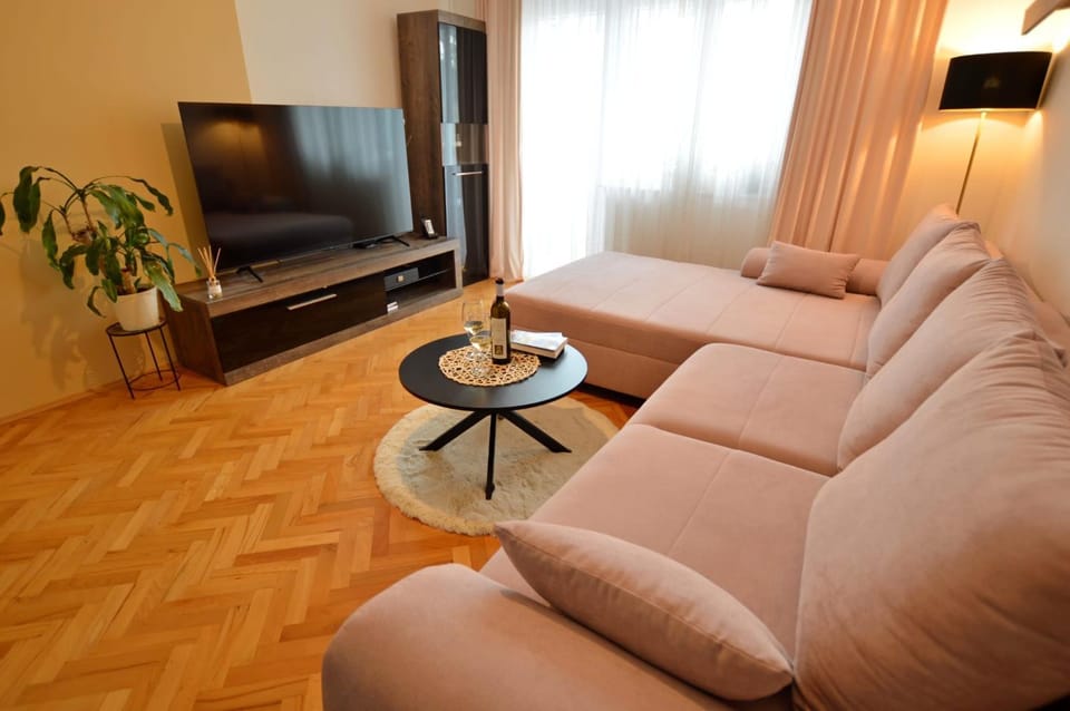 Apartment Tony 55m2 Apartment in Opatija
