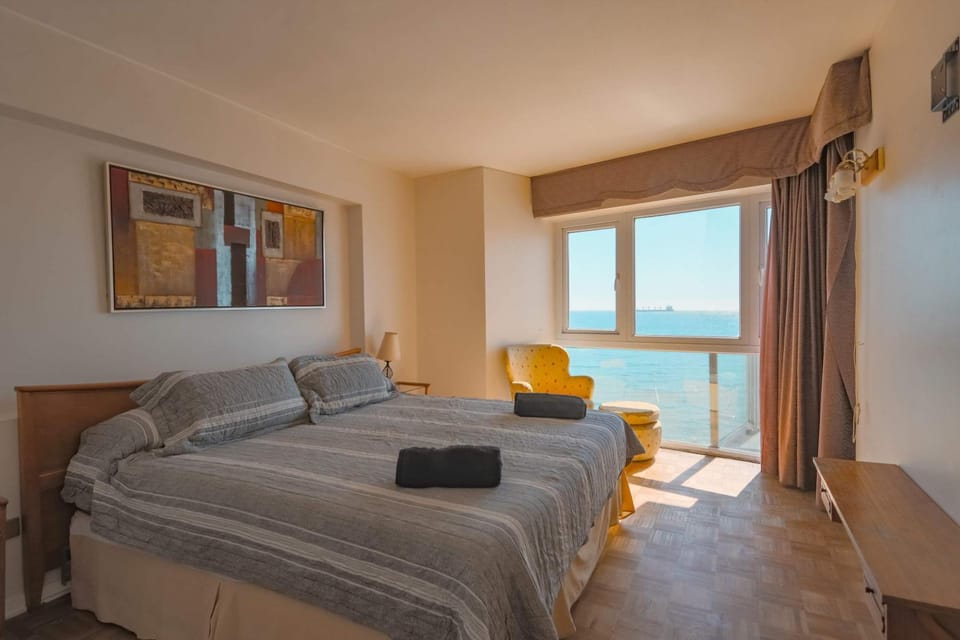 Spacious 4 bedroom Apt In Vina del Mar 7 Guest Apartment in Vina del Mar