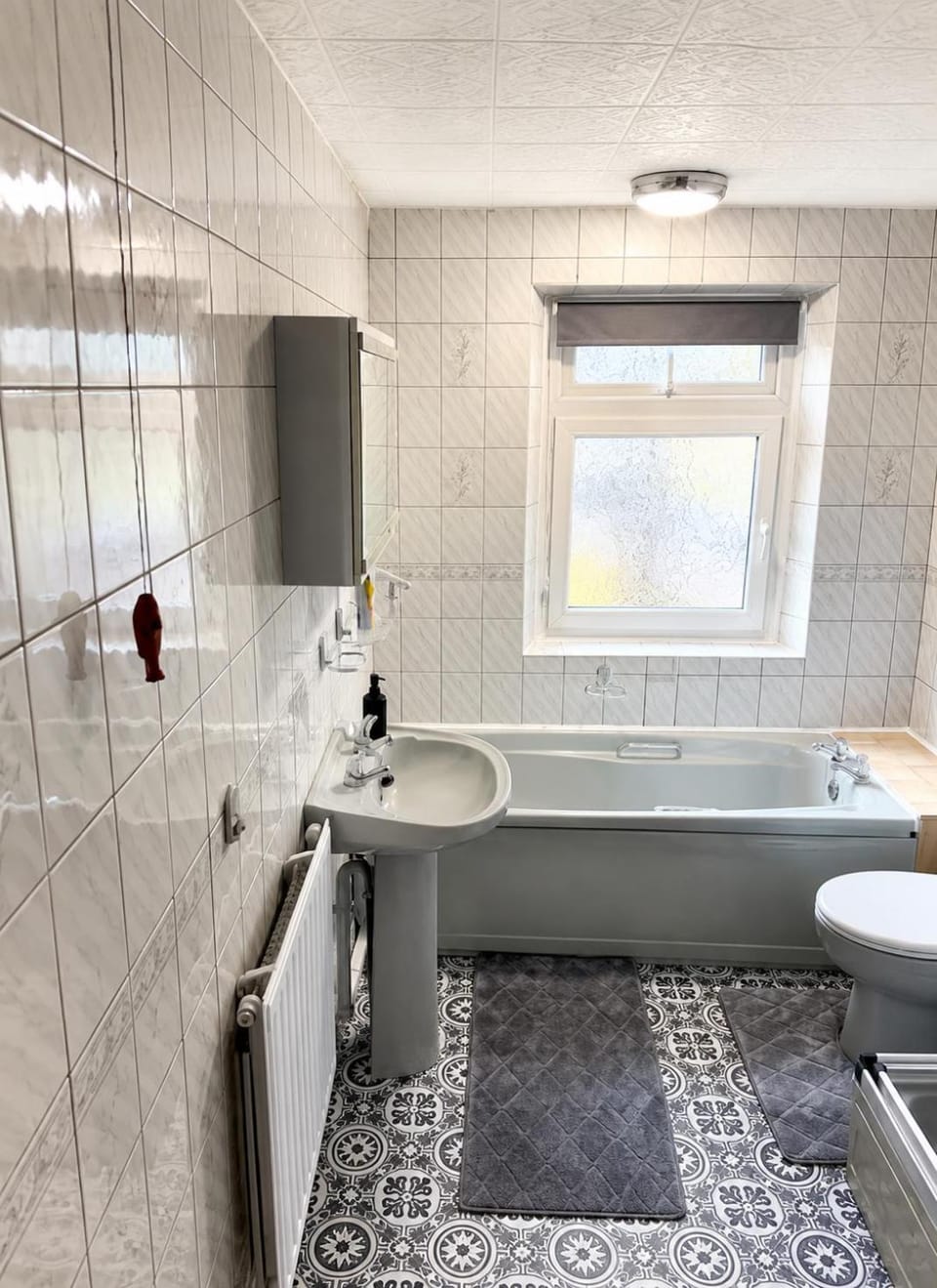 Bathroom, Bath