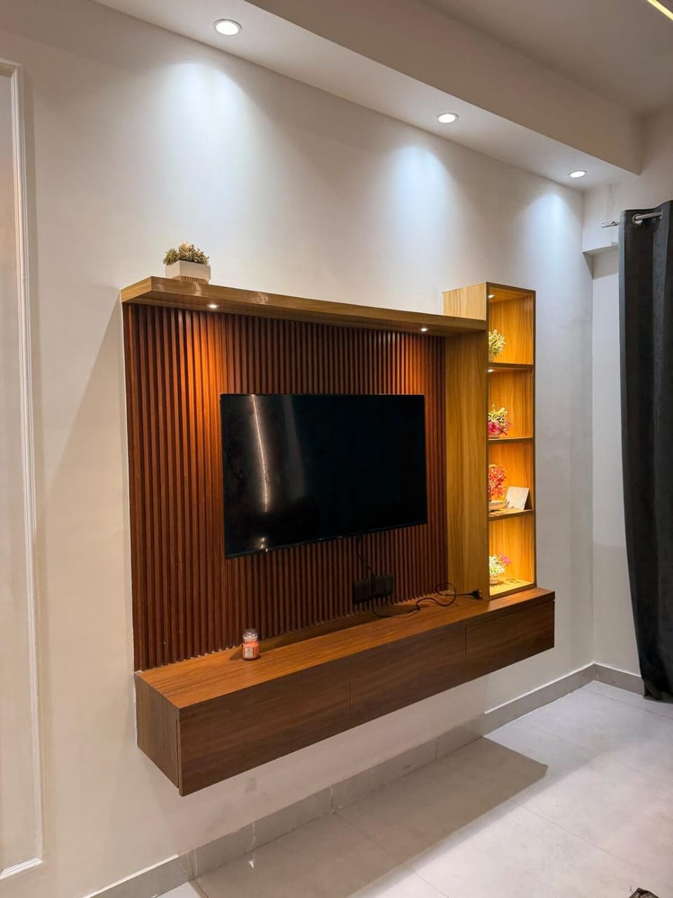 omstay noida Apartment in Noida