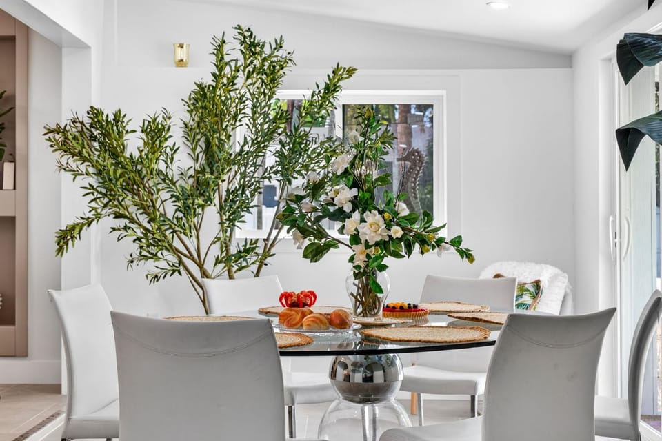 Caladesi Oasis Beautiful Coastal Home in North Clearwater Beach House in Clearwater Beach