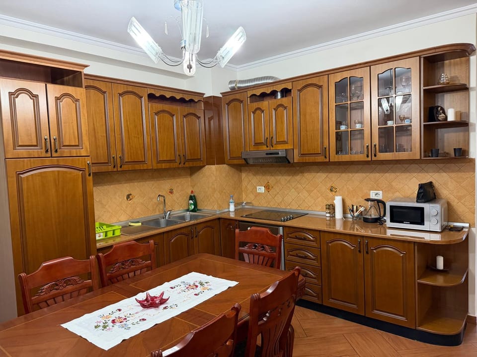 Kitchen or kitchenette, oven, stove, kitchen