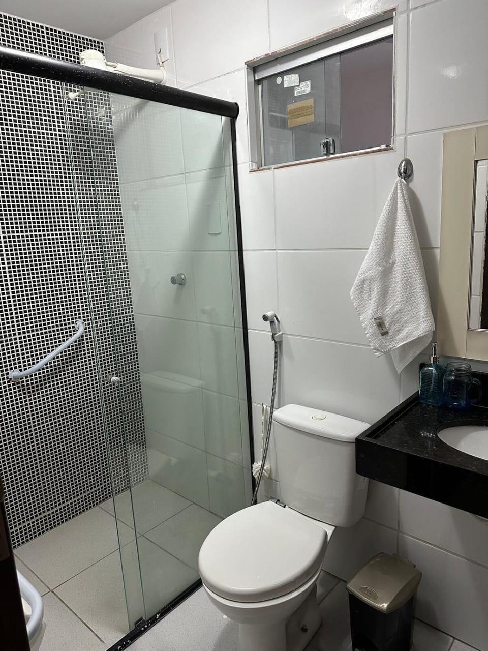 Shower, Bathroom, towels