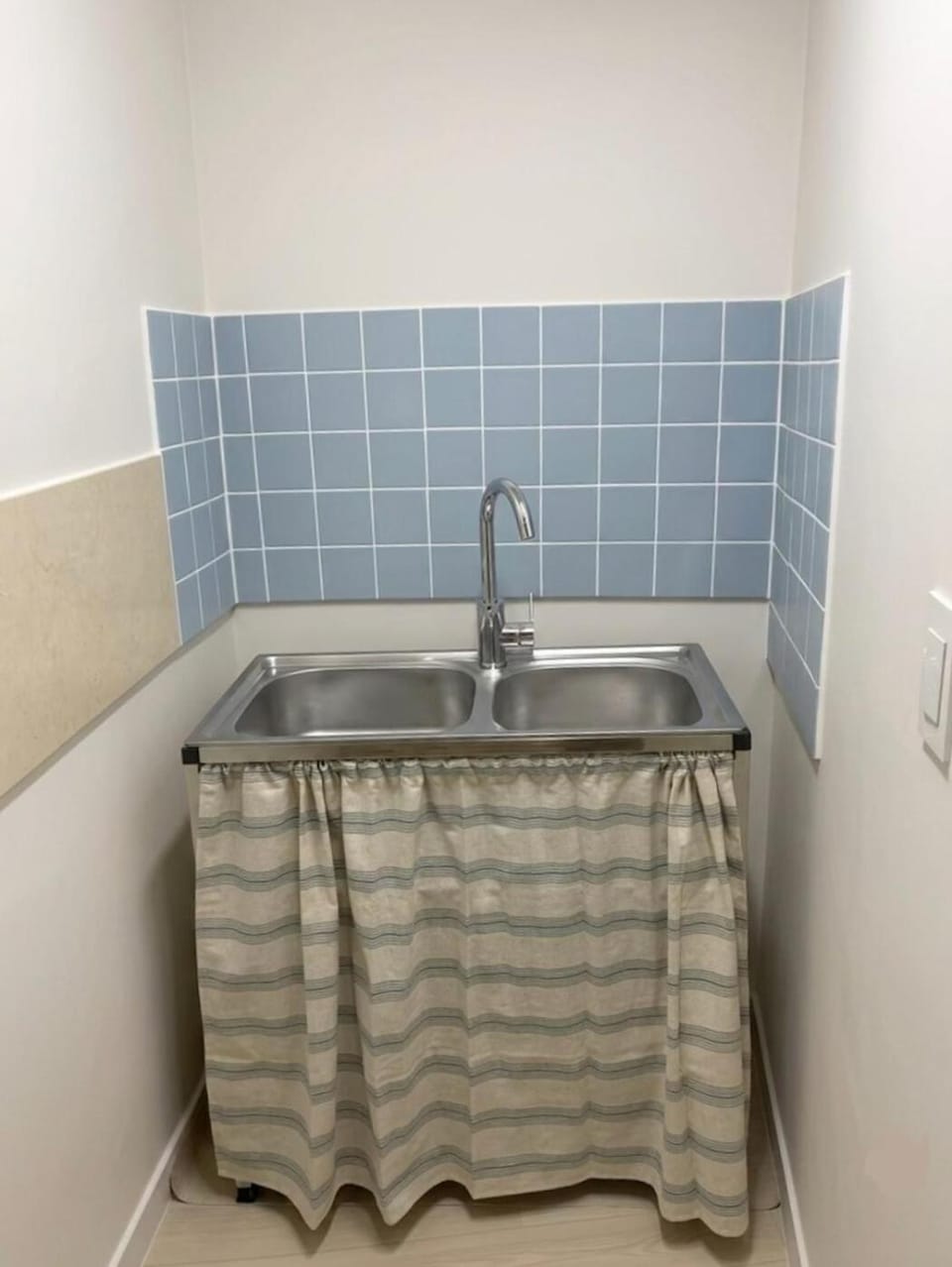 Best accommodation near Gyeongbok Palace I Free luggage storage I Early check-in Villa in Seoul