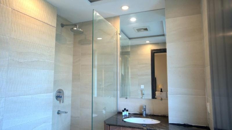Cozy 1BR Apartment in Central Gulberg III Apartment in Lahore