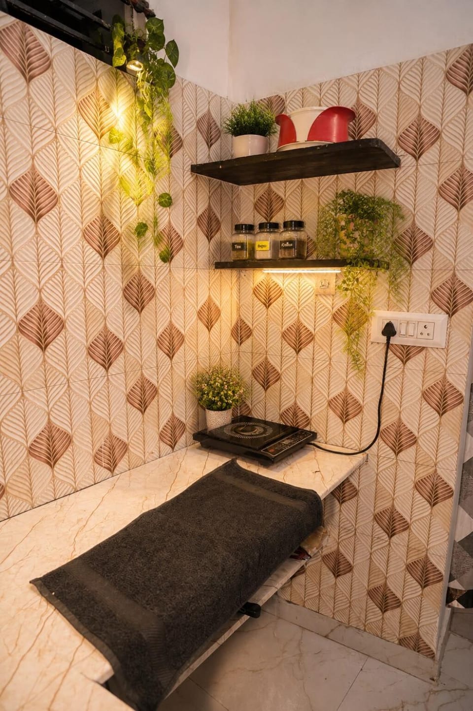 Lavish Two Bedroom Resident Apartment in Kolkata