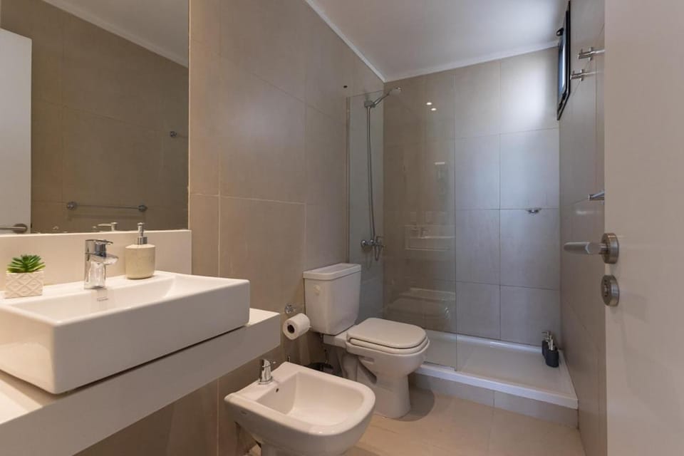 Shower, Bathroom, bidet
