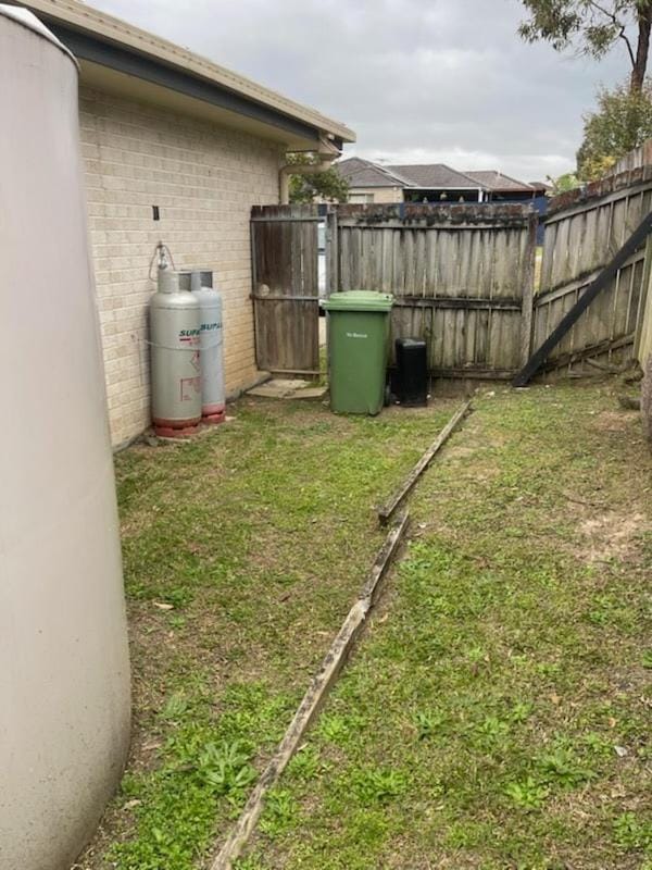 4 Bedroom home close to hospitals & garage parking House in Brisbane