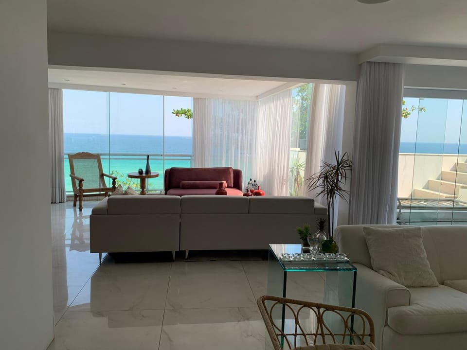 Cobertura Frontal Mar - Praia da Barra da Tijuca - Metrô Jardim Oceânico - 4 Quartos - 8 Hóspedes Apartment in Rio de Janeiro