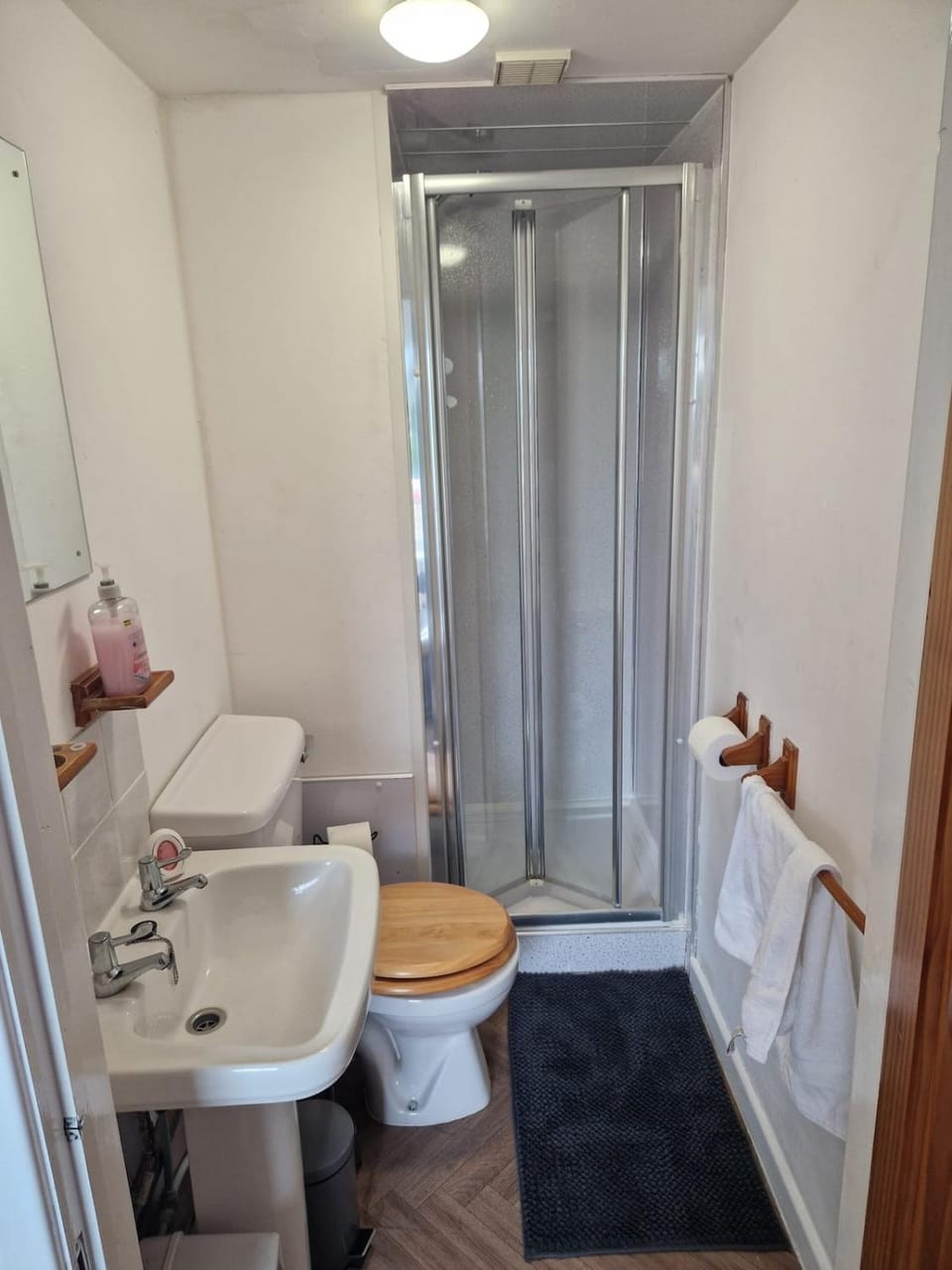 Lovely cosy room 5 in shared flat - Central Vacation rental in Carlisle