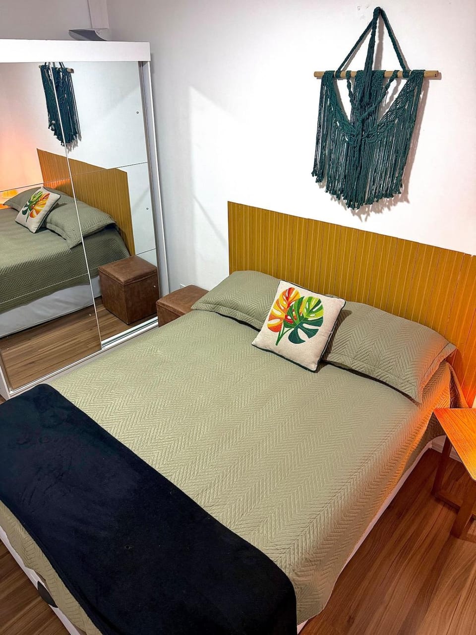 Apartamento com Varanda e Piscina Apartment in Sao Paulo City