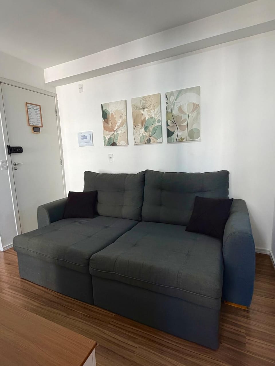 Apartamento com Varanda e Piscina Apartment in Sao Paulo City