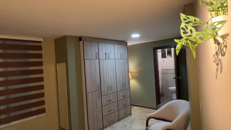 Spacious Suite Rest, privacy, and comfort Apartment in Riobamba