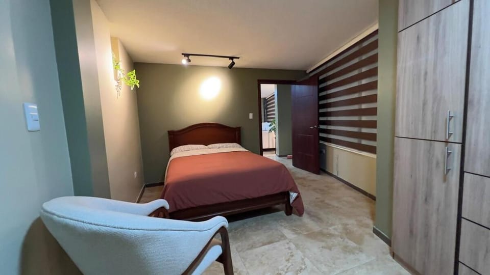 Spacious Suite Rest, privacy, and comfort Apartment in Riobamba