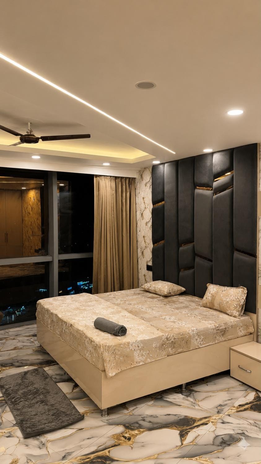 Bed, Living room, Photo of the whole room, Seating area, Bedroom