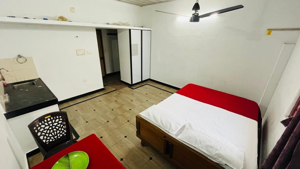 Bed, Photo of the whole room, Bedroom, wardrobe