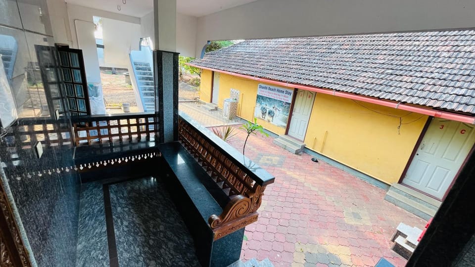 Property building, Patio, Day, View (from property/room), Balcony/Terrace