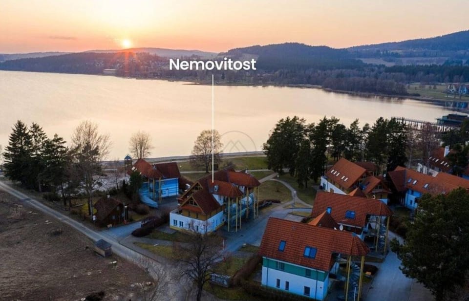 Nearby landmark, Natural landscape, Lake view, Sunset