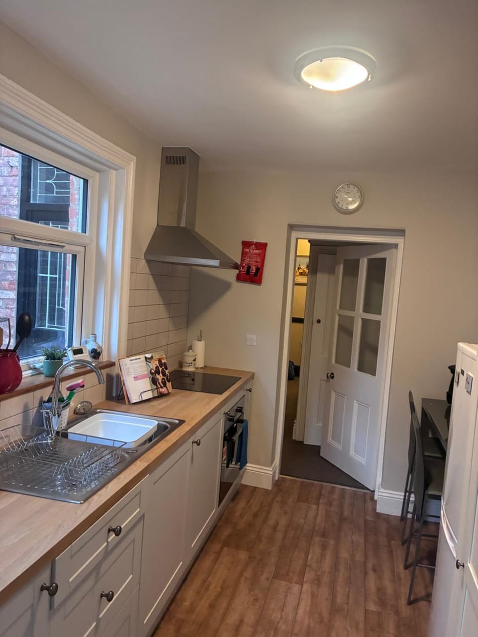Chesters 157 South Shields Cosy Home - 2 minutes from metro -Contractors Welcome Apartment in South Shields