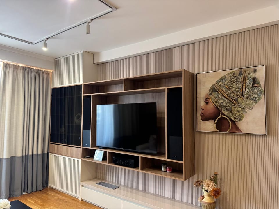 Premium Family Waterfront Apartment in Belgrade