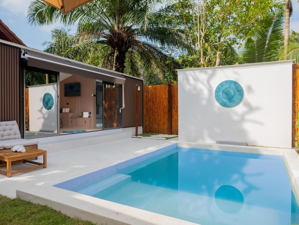 Pool view
