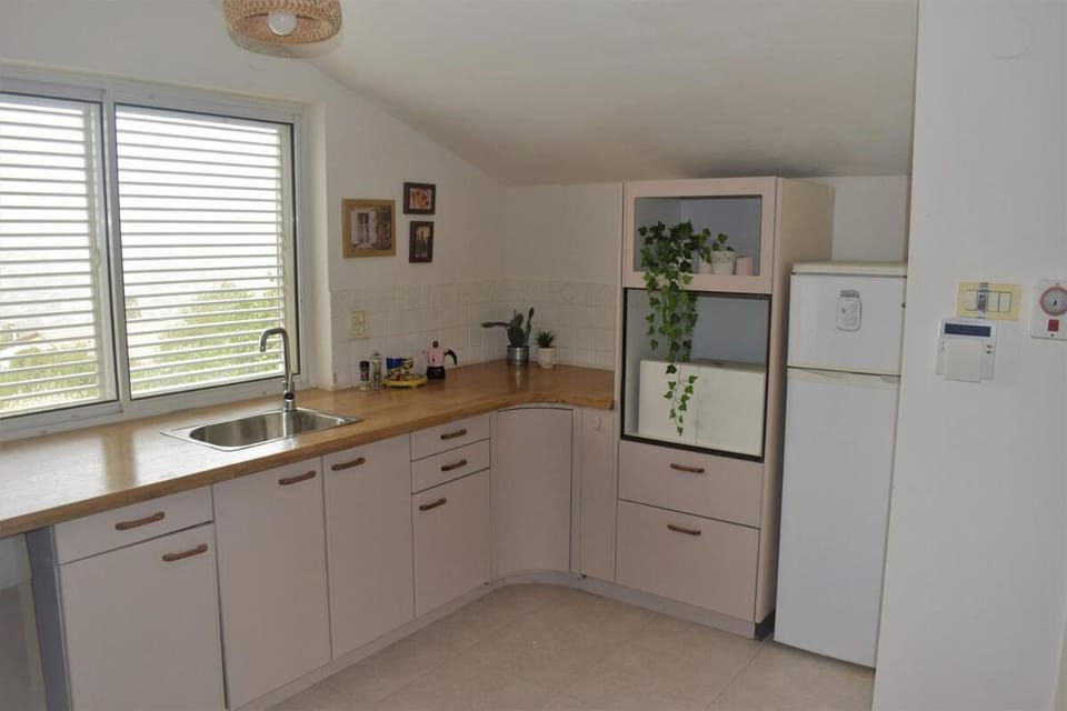 Vacation unit in the Valley Apartment in Haifa District