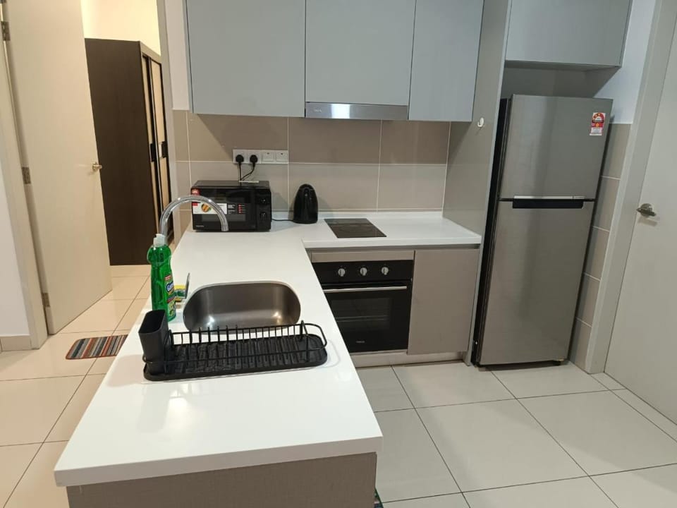 Kitchen or kitchenette, kitchen, kitchen