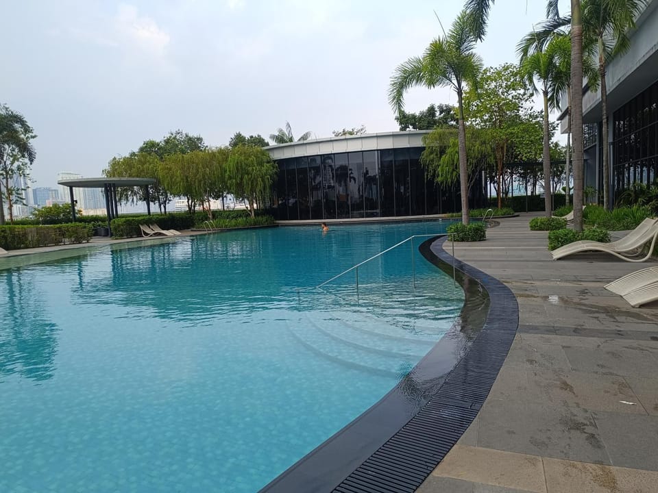 Property building, Swimming pool