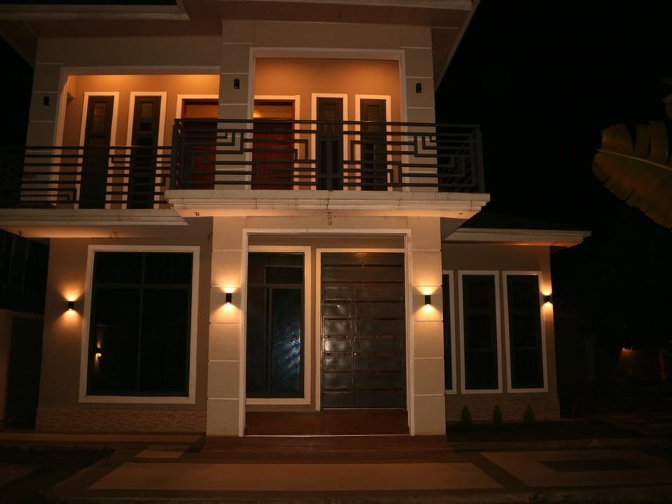 Property building, Balcony/Terrace