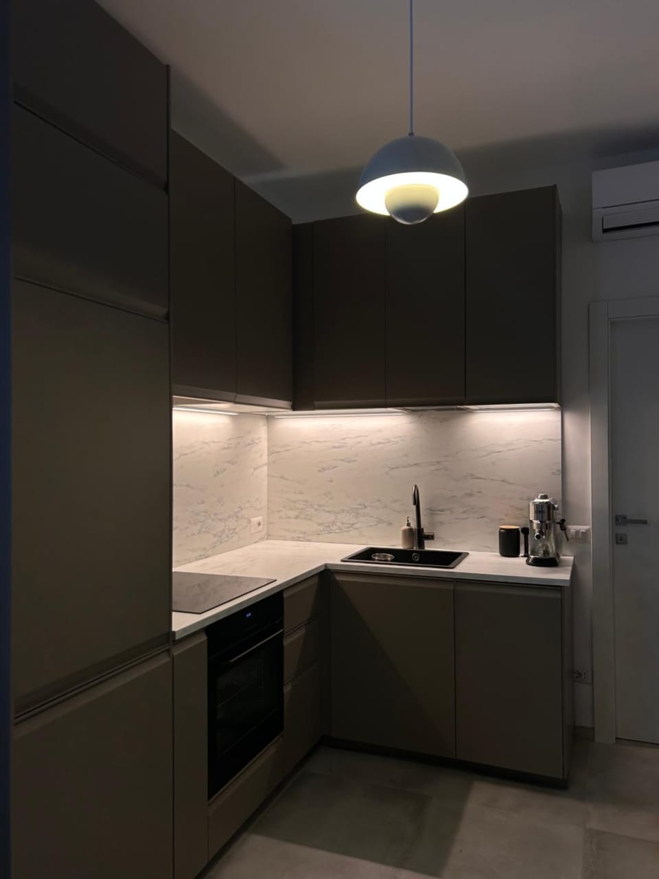 Comfort place Apartment in Milan