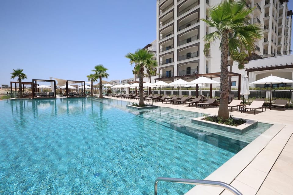 Stylish 1BR | Yas Golf Collection | Yas Island Apartment in Abu Dhabi