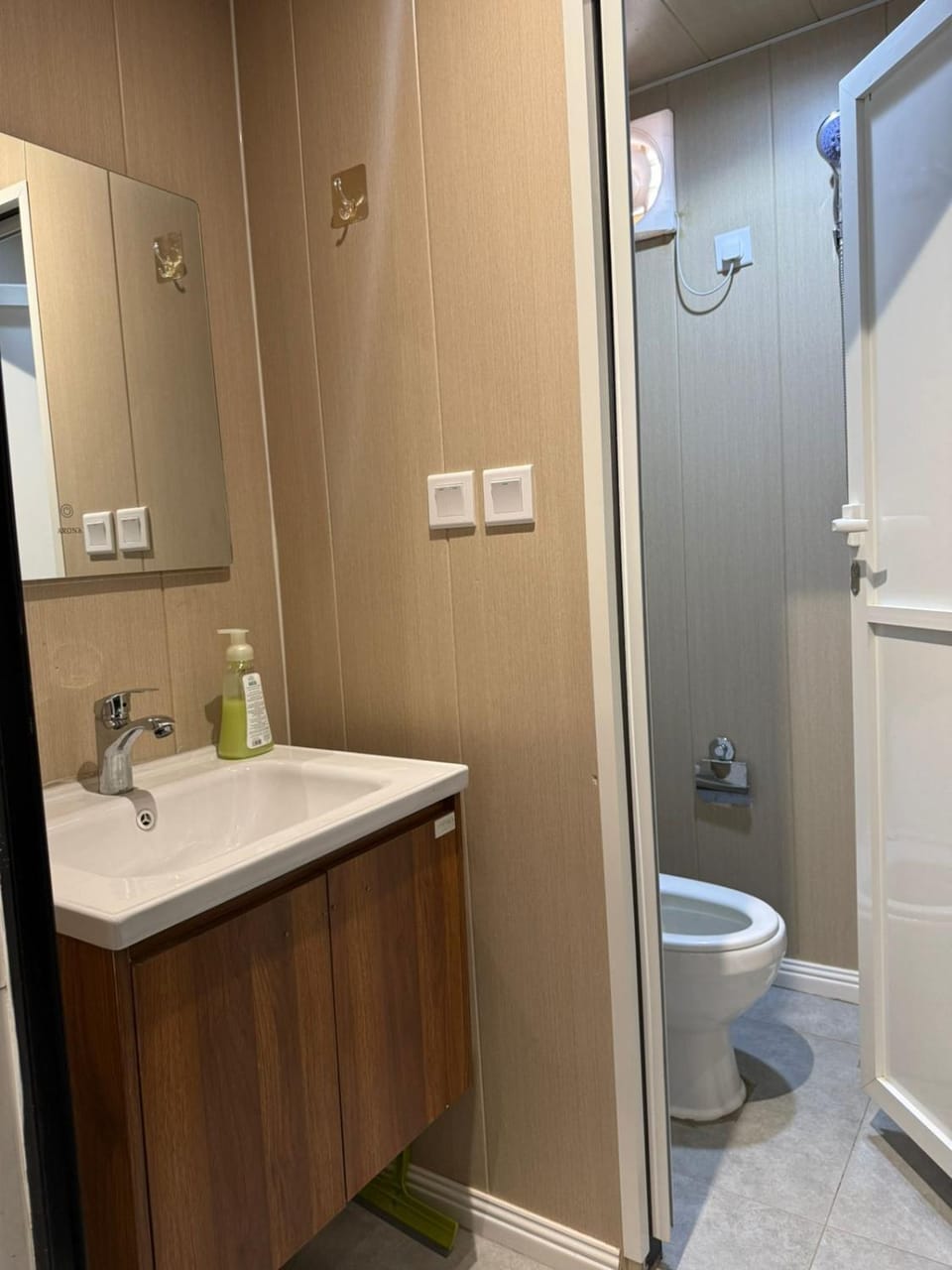 Shower, Bathroom