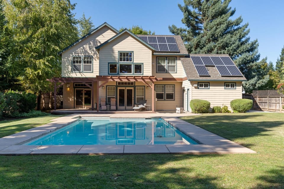Garden, Garden view, Pool view, Swimming pool