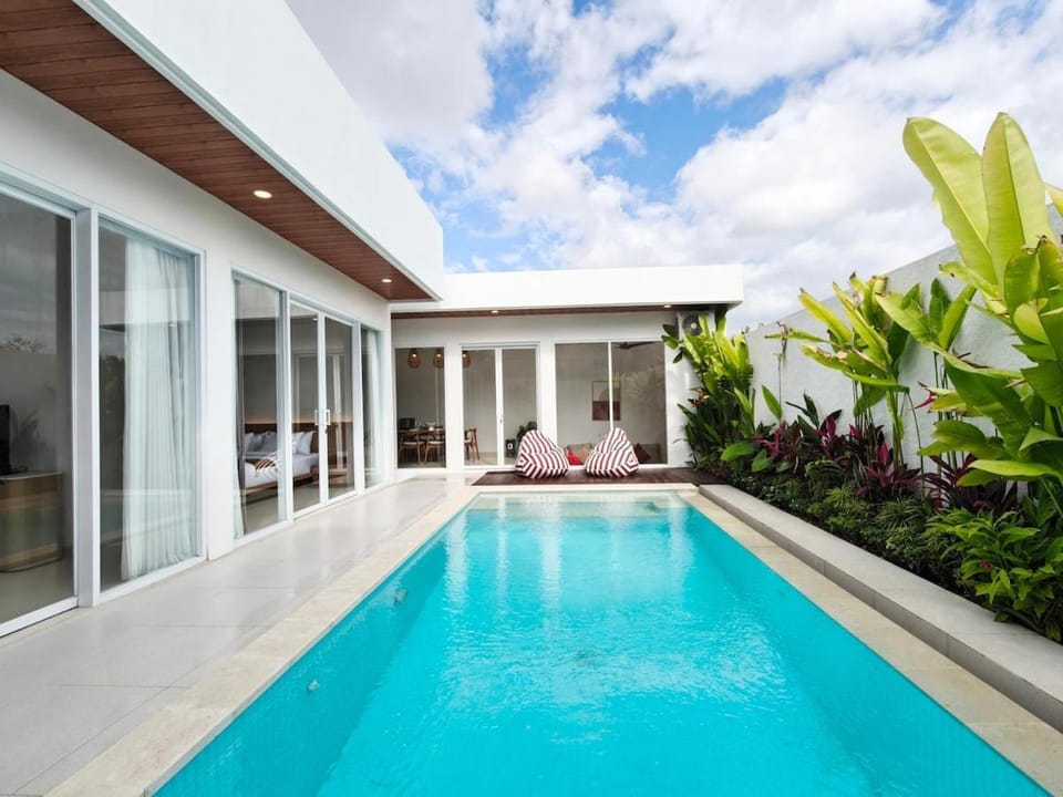 Nakaya - Elegant & Sleek 2BR Tropical Pool Villa Villa in Bali