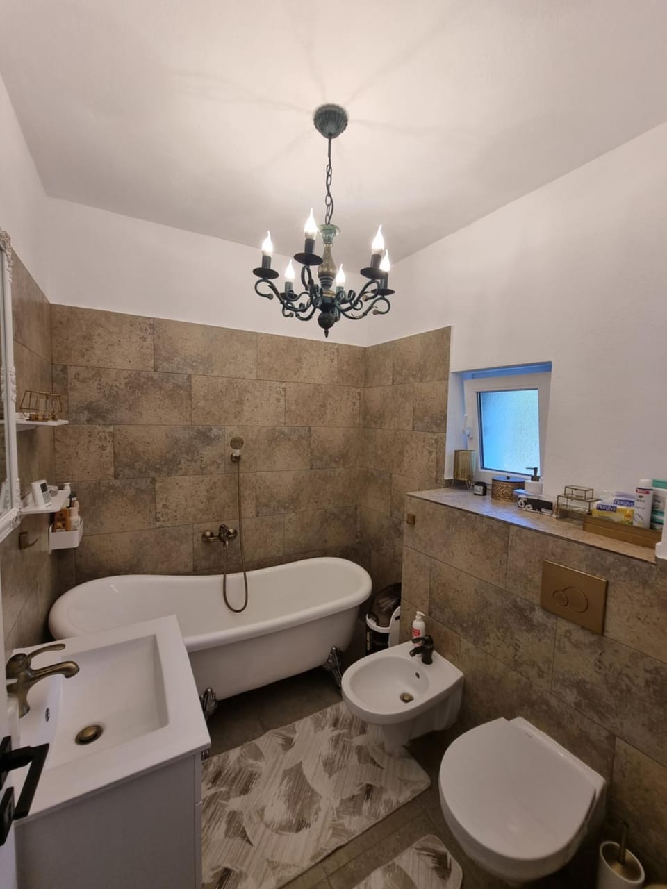 Bathroom, Bath, bidet
