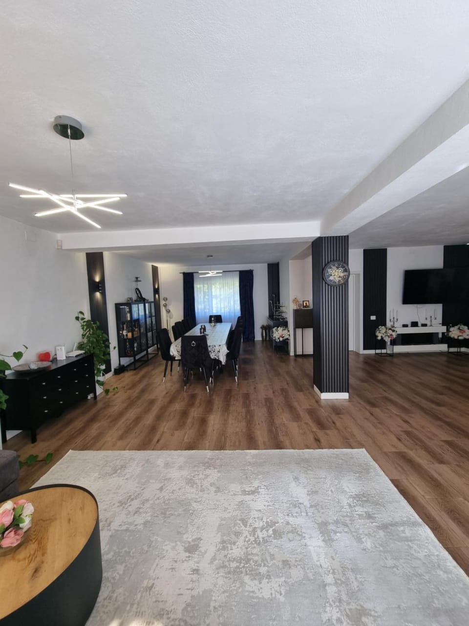 Communal lounge/ TV room, Living room, Seating area, Dining area