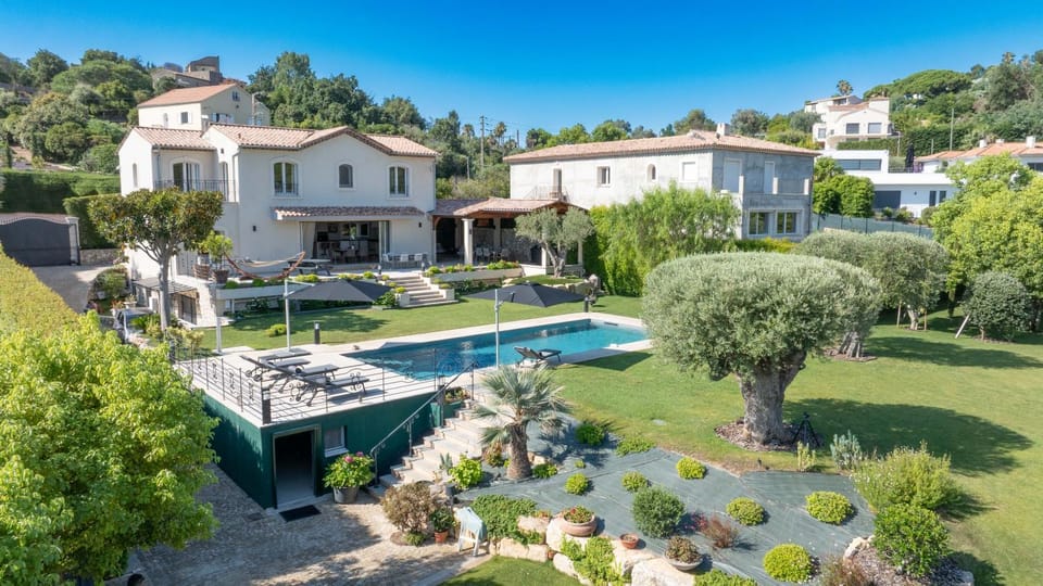 Garden, Swimming pool