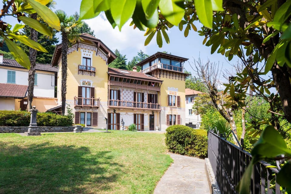 Property building, Garden