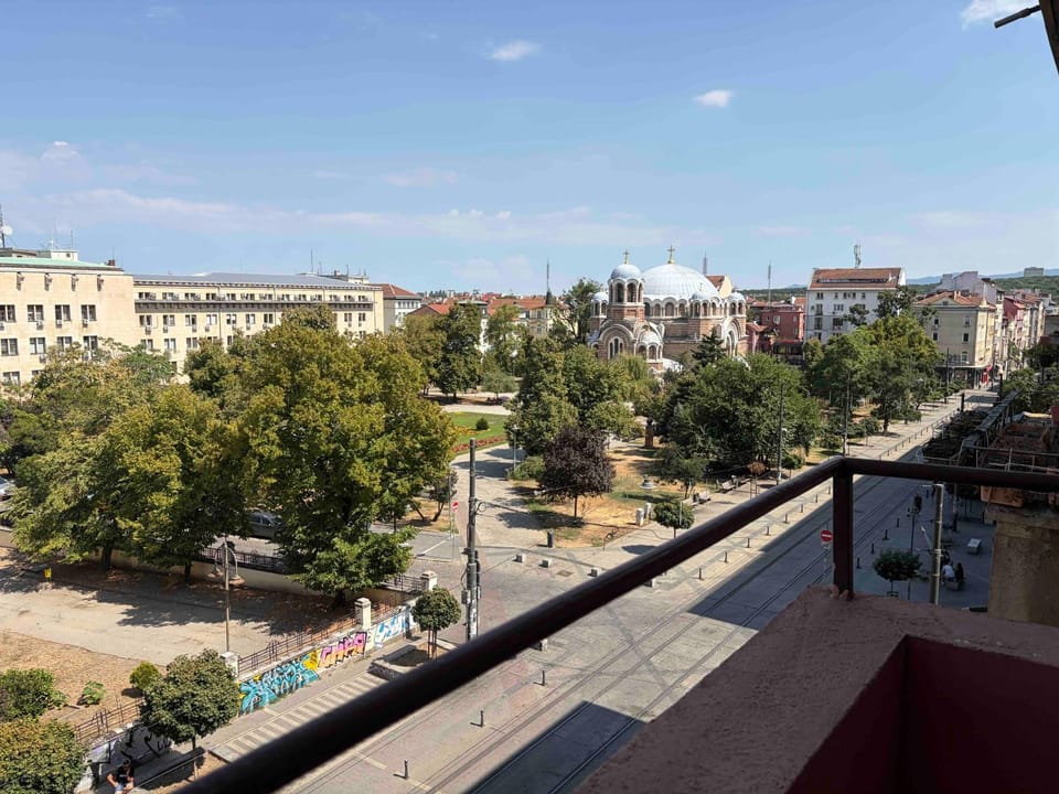 View (from property/room), Balcony/Terrace, City view