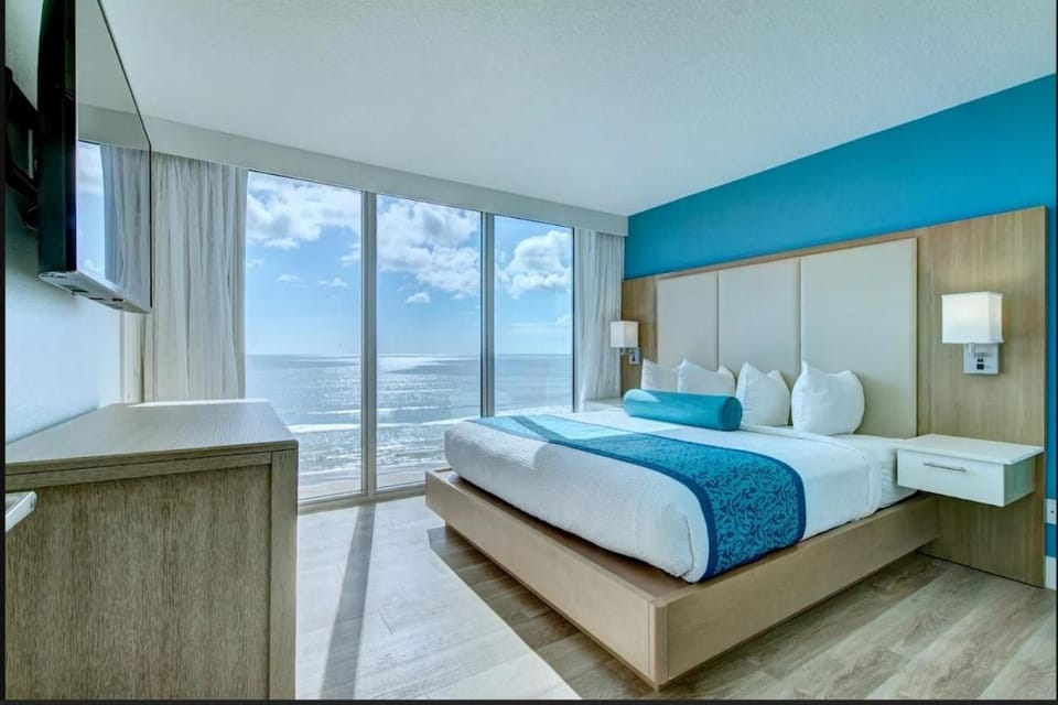 Grand Seas Resort Resort in Holly Hill
