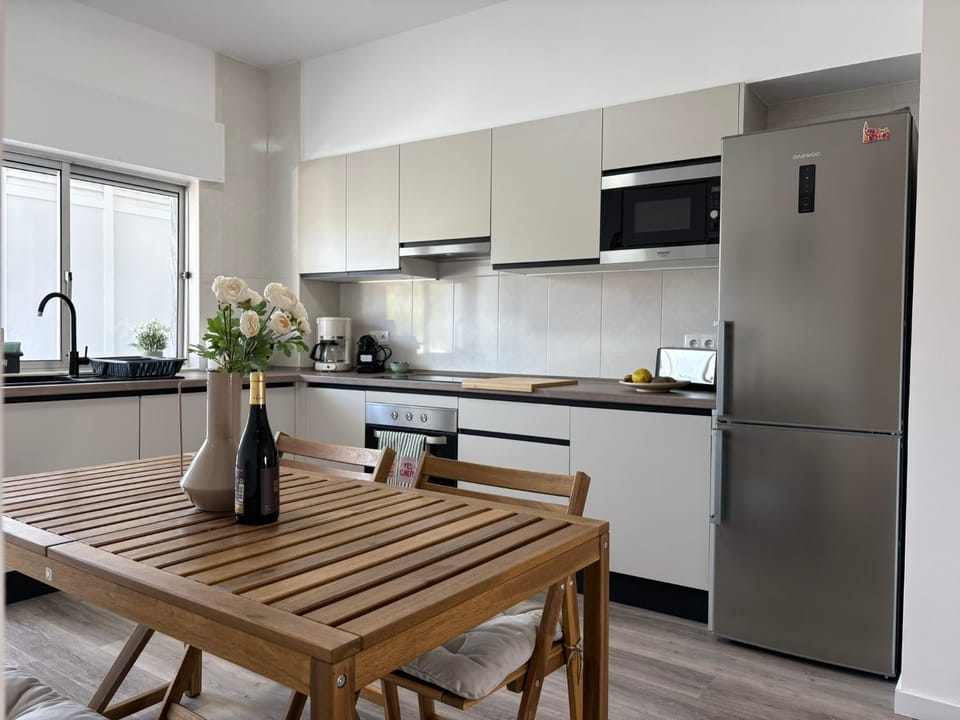 Kitchen or kitchenette, kitchen, kitchen