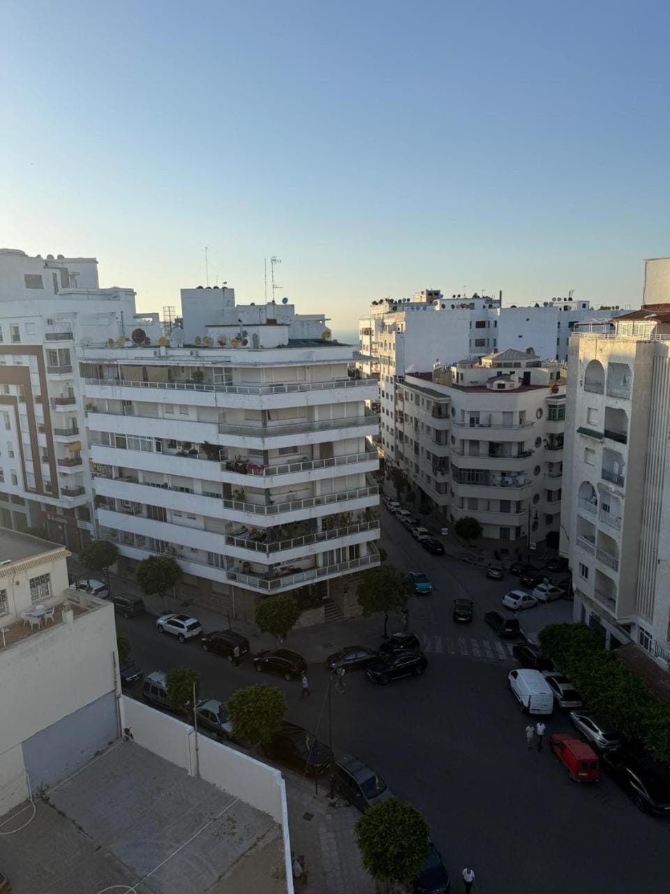Big apartment for family in the heart of Tangier Boulevard Apartment in Tangier