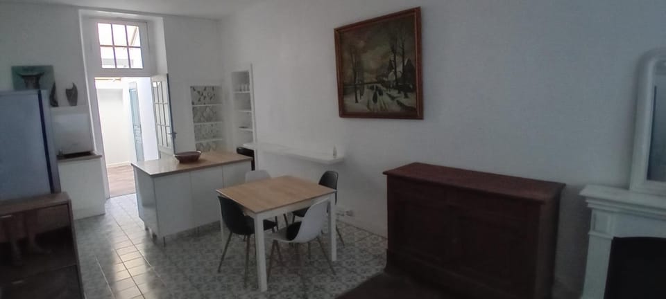 Grand studio hyper centre Apartment in Angers