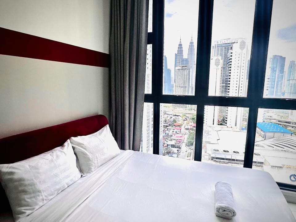 Bed, Bedroom, City view, towels